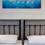 Achilleion Hotel 3*