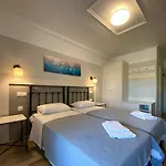 Achilleion Hotel 3*