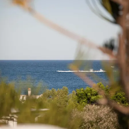 Achilleion 3*