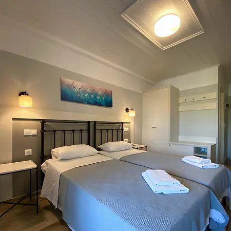 Achilleion Ξενοδοχείο 3*