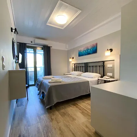 Achilleion Скирос