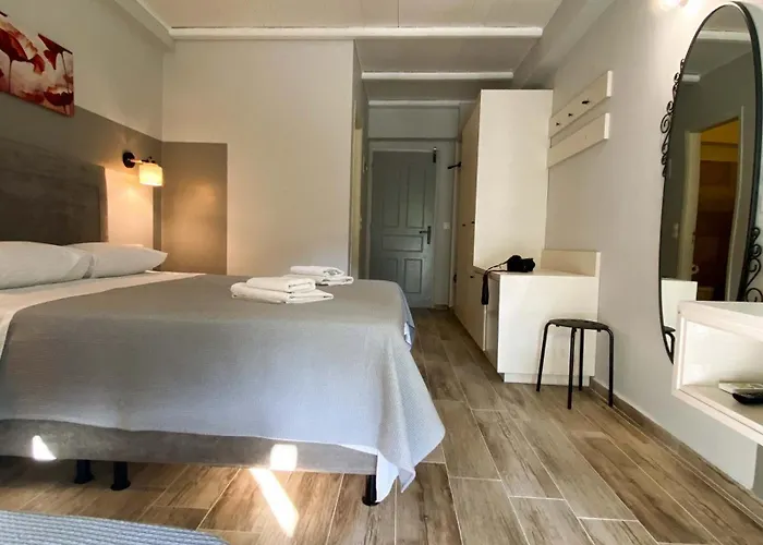 Achilleion 3* Skyros